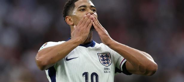 半岛体育体育培训-包含荷兰国家队再次晋级欧洲国家联赛半决赛，表现出色的词条