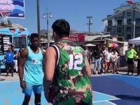 半岛体育体育网站入口-队员配合默契，成功带来胜利