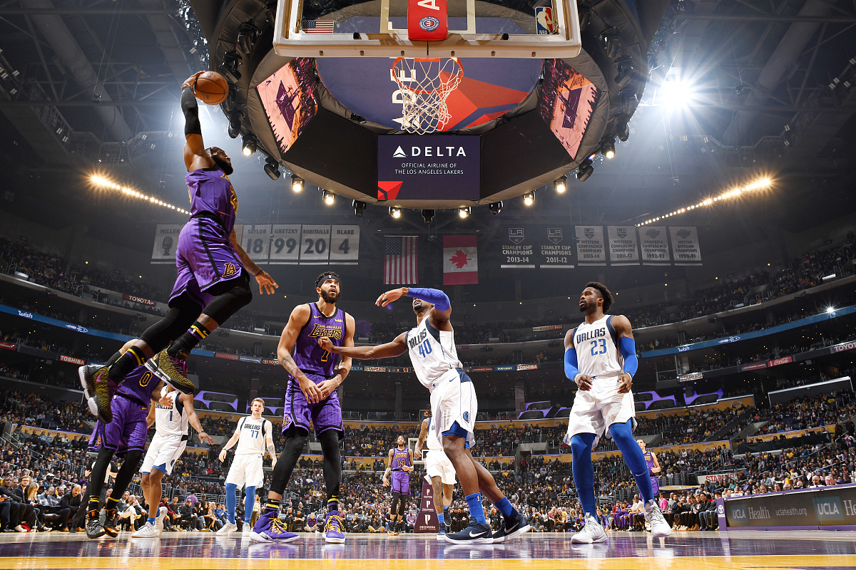 凯尔特人不敌老鹰，欧文表现不俗