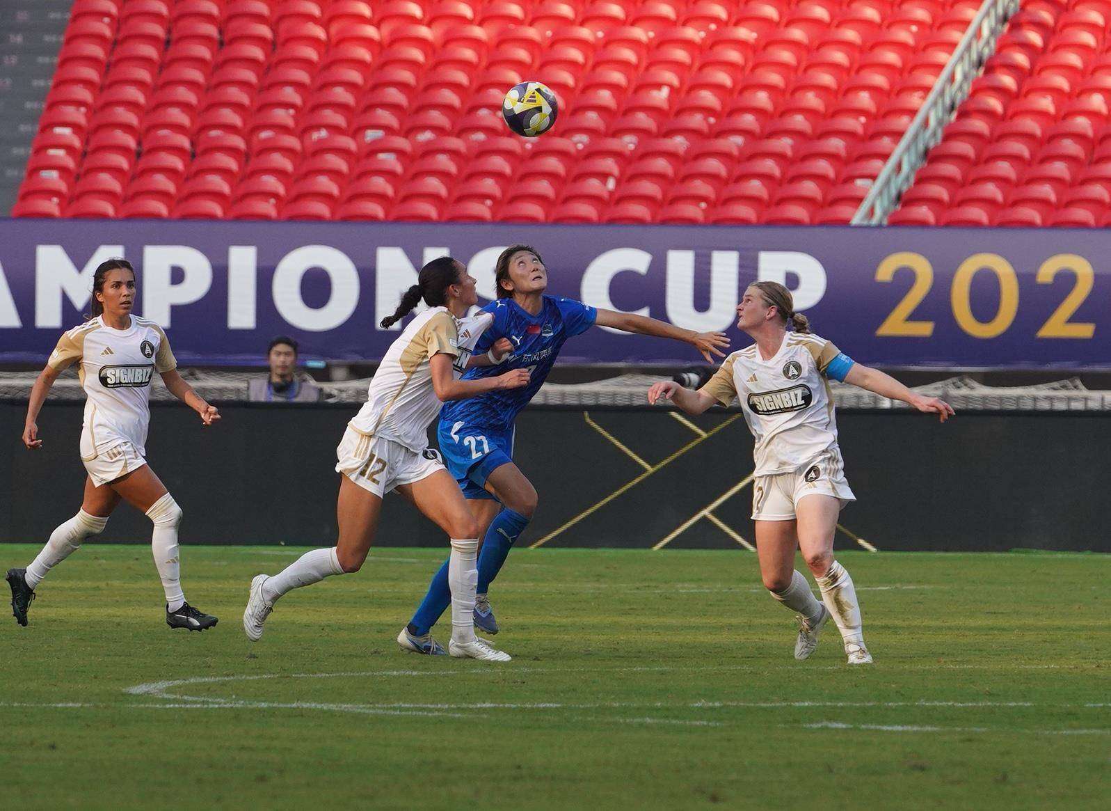 爱尔兰女足创造奇迹，杀进国际杯决赛