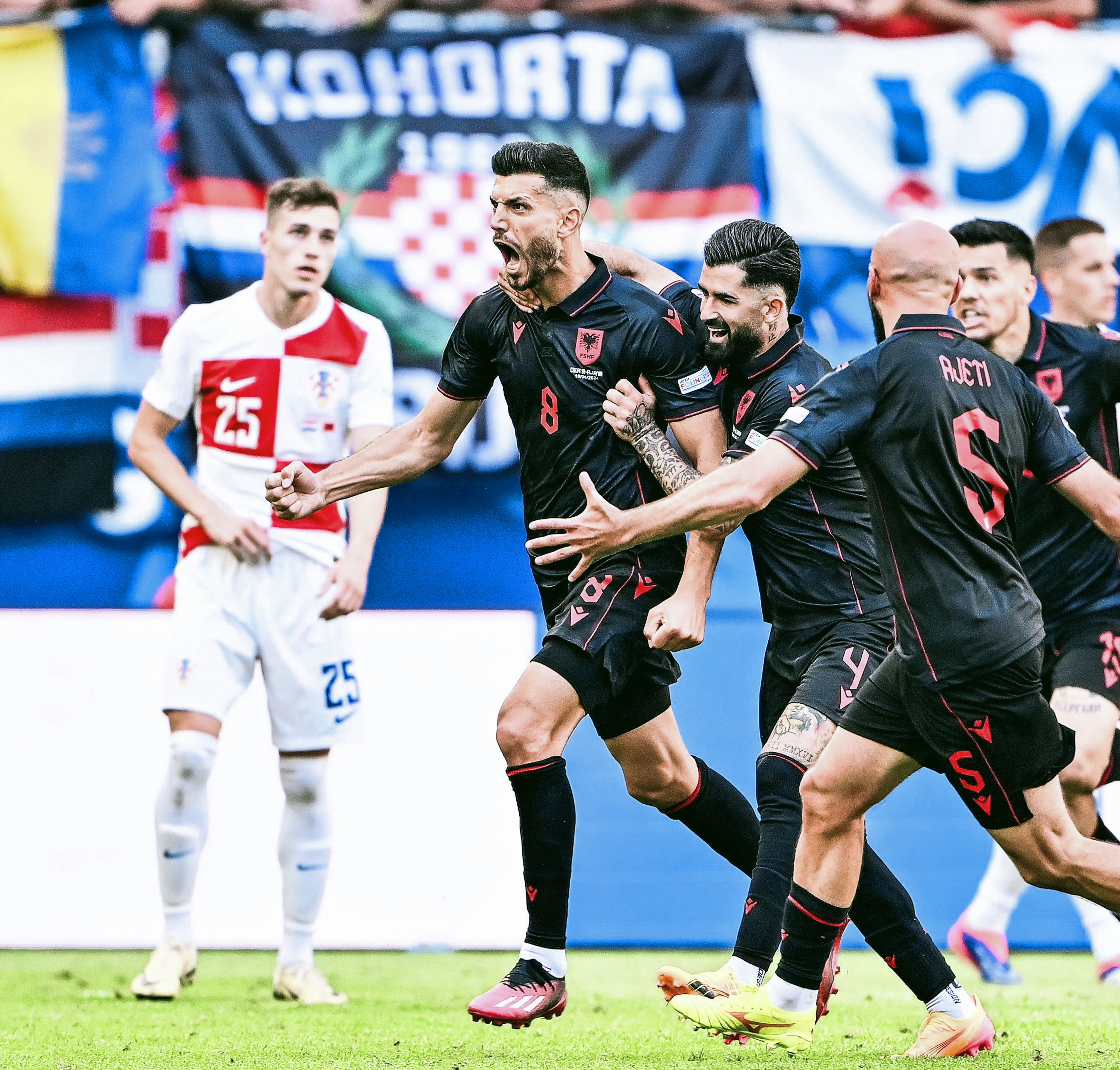 包含克罗地亚惊险战胜德国,实力不可小觑,晋级欧洲杯强的词条 包含克罗地亚惊险战胜德国,实力不可小觑,晋级欧洲杯强的词条