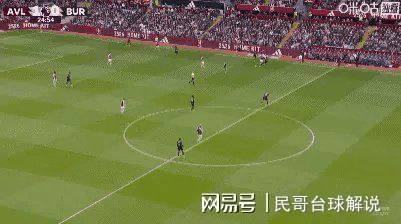 埃弗顿主场惨败,英超积分榜上表现不佳 埃弗顿主场惨败,英超积分榜上表现不佳