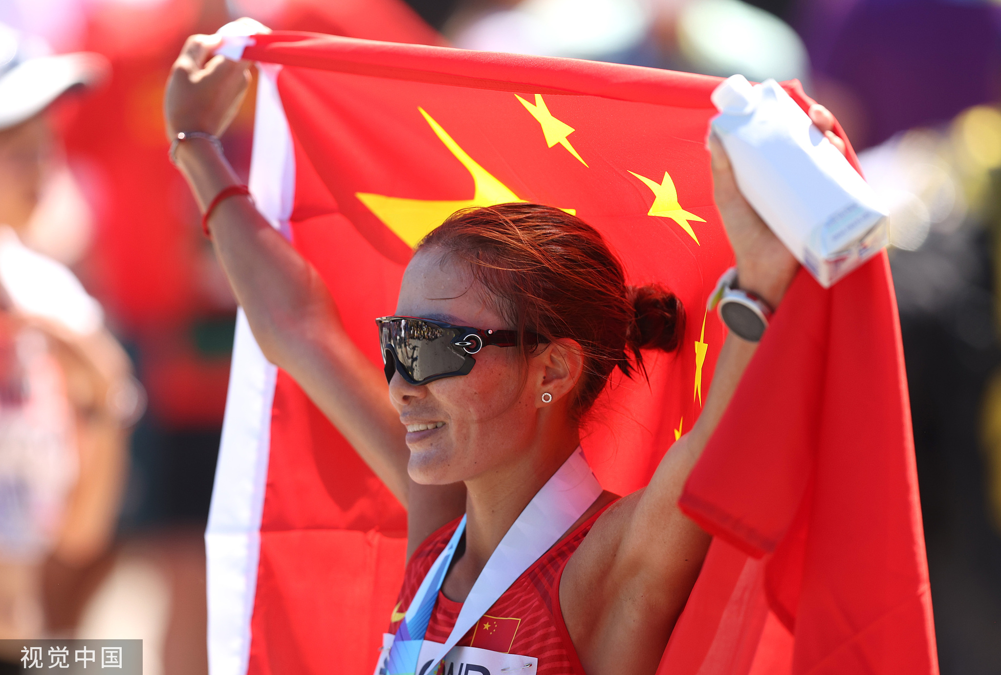 秘鲁射击选手夺得金牌，表现出色