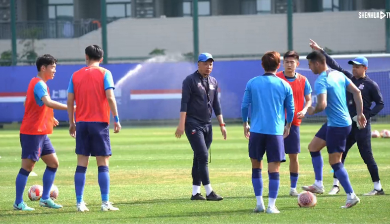 日本球队遭遇失利,亚冠之路岌岌可危 日本球队遭遇失利,亚冠之路岌岌可危